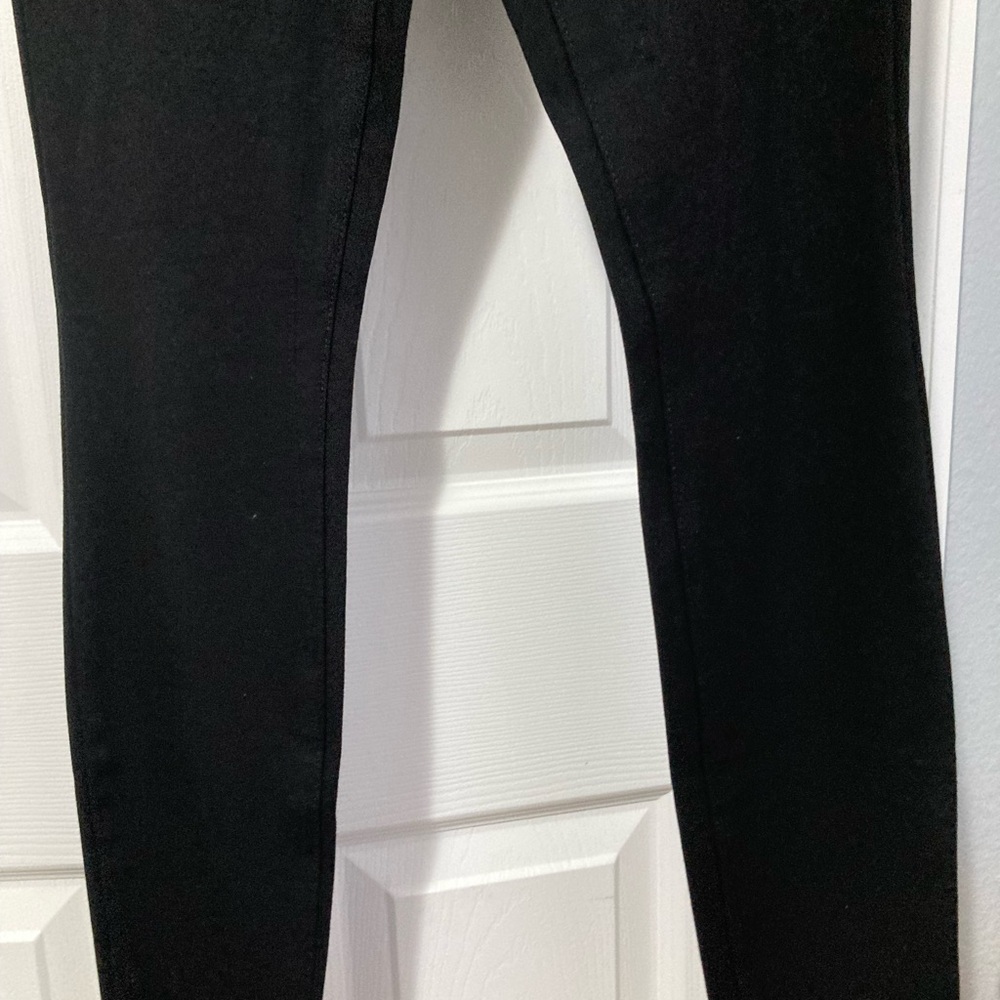 Jessica Simpson Classic Black Pants, new never worn